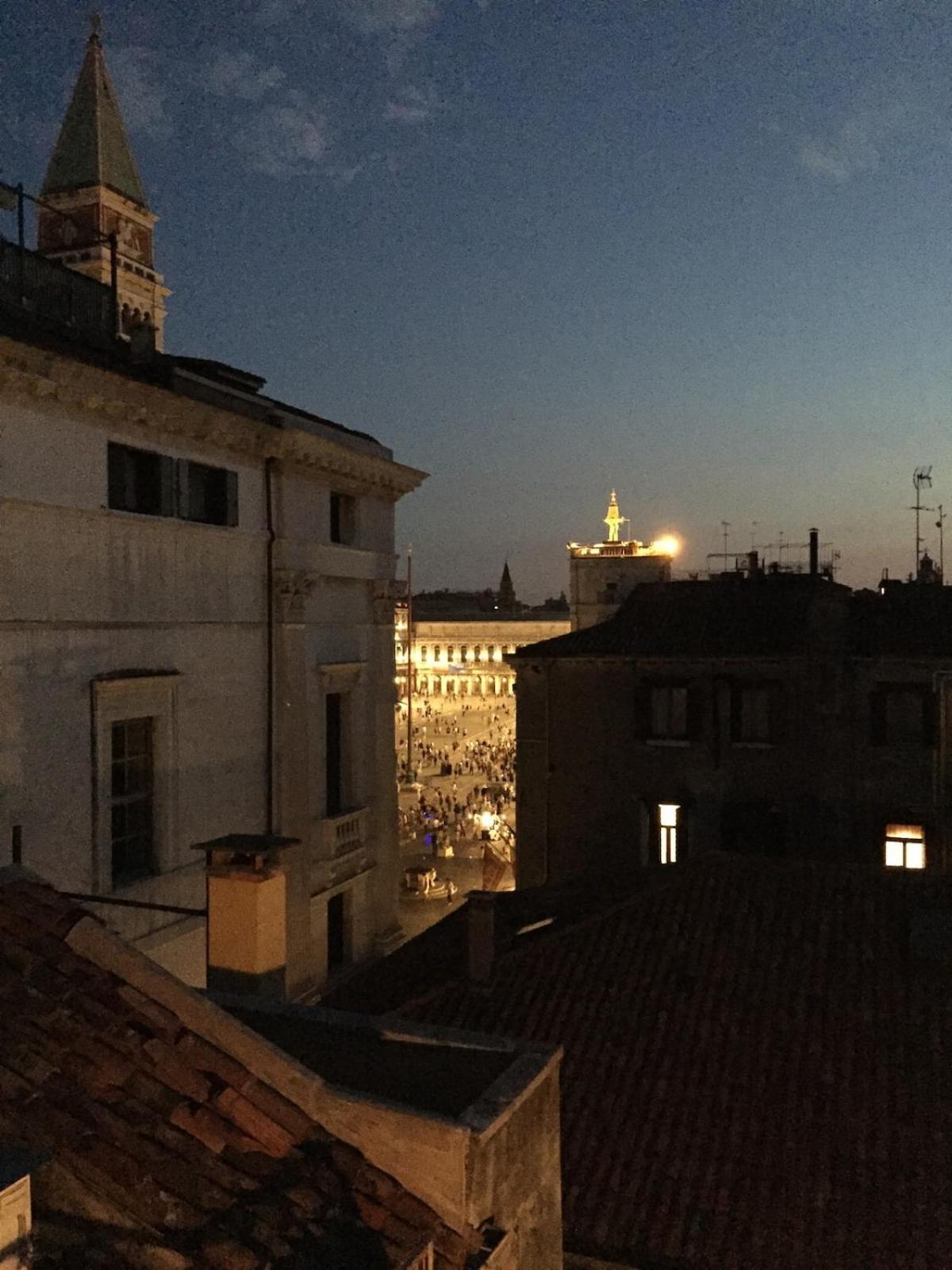 Attic Terrace San Mark Square View Venise Extérieur photo